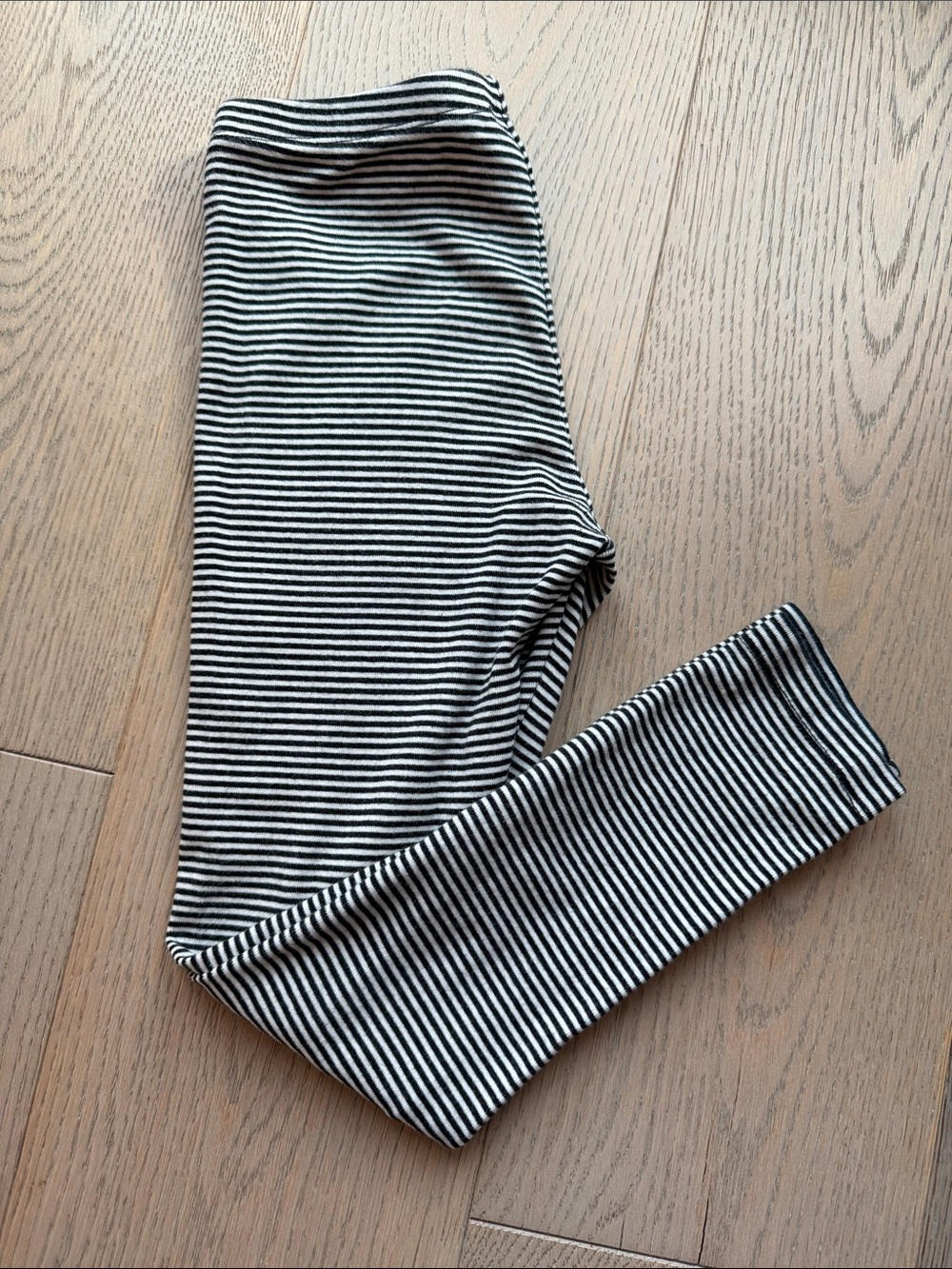 Tea Collection Black and White Striped Girls' Leggings Size 8